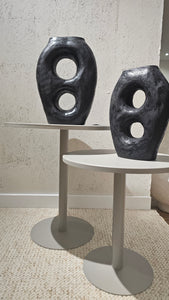 vase noir petit