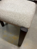 Chaise parisienne