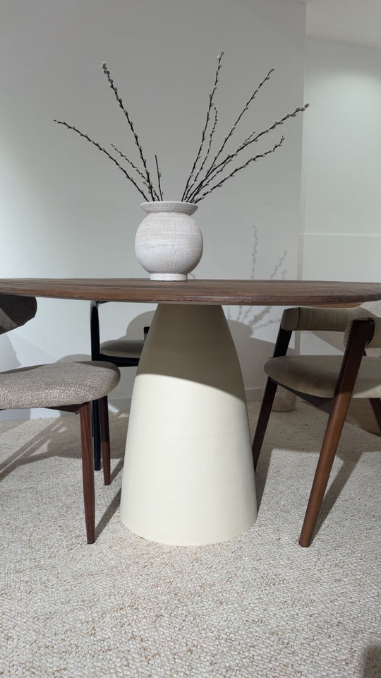 Table organique ronde KARNA