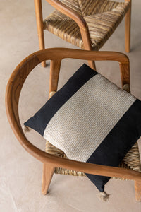 Chaise en teck brun Ana