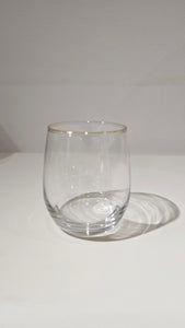Verre liseré or