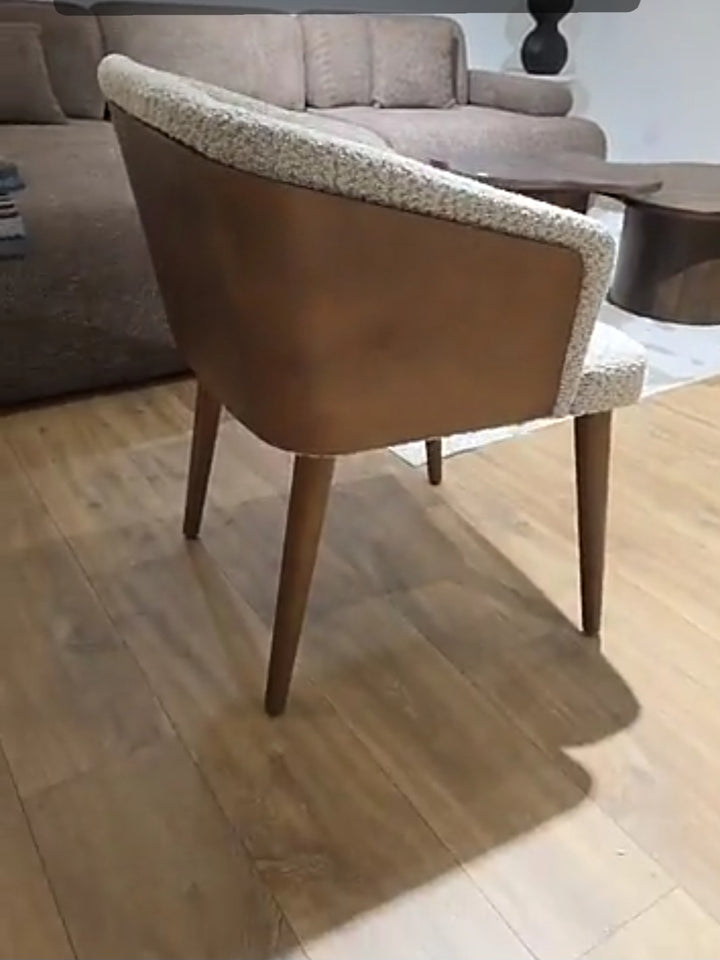 Fauteuil contour bois